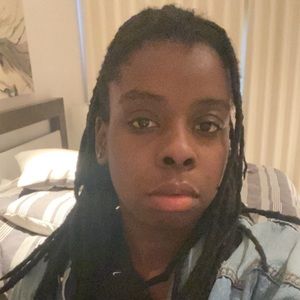 Meet your Posher, Erika